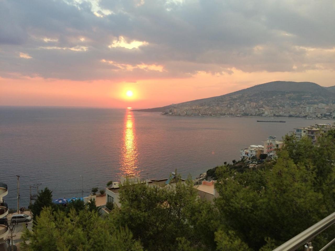 Vila -Te Golja Sarande Exterior photo